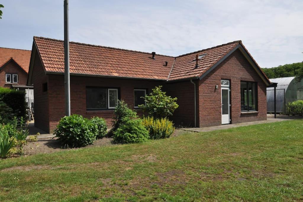 Vakantiewoning Nabij Toverland Griendtsveen 外观 照片